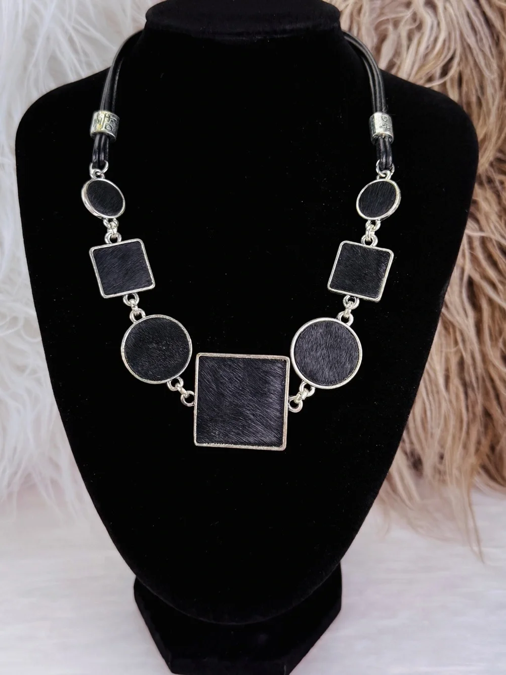 N/A statement necklace